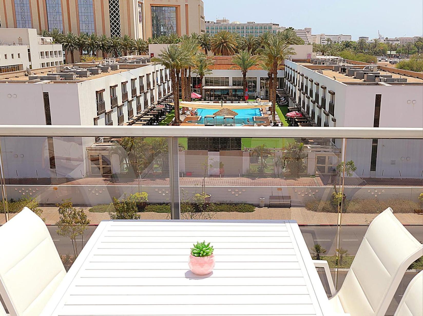 Luxury Queen Royal Park Eilat Buitenkant foto